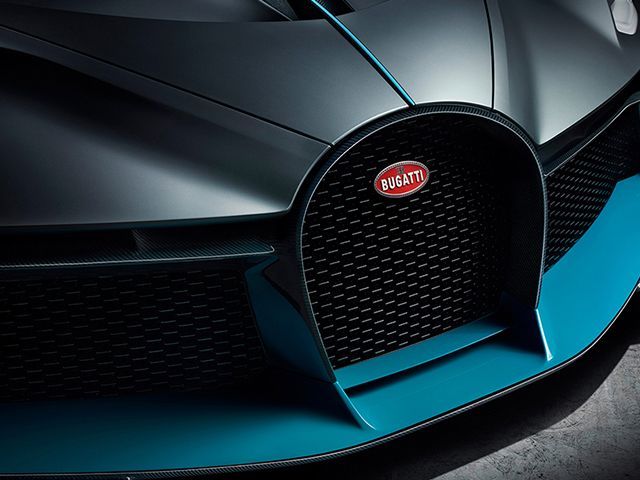 Bugatti-Divo-Grille-View