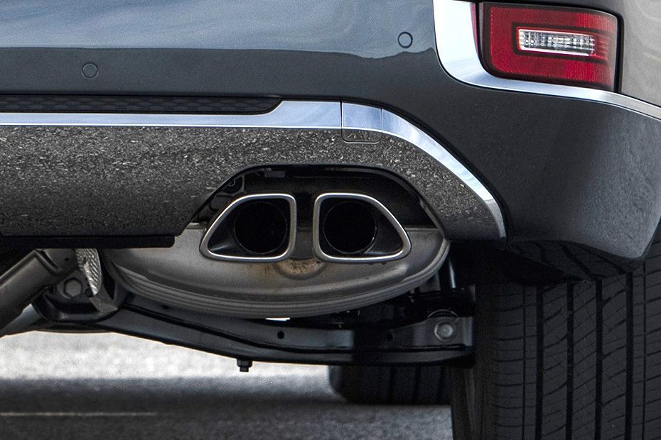Exhaust tip Image of Palisade