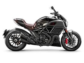 Ducati Diavel Diesel Photo of Ducati Diavel Diesel