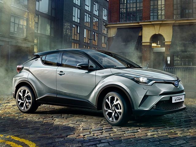 Toyota-C-HR-Front-Cross-Side-View