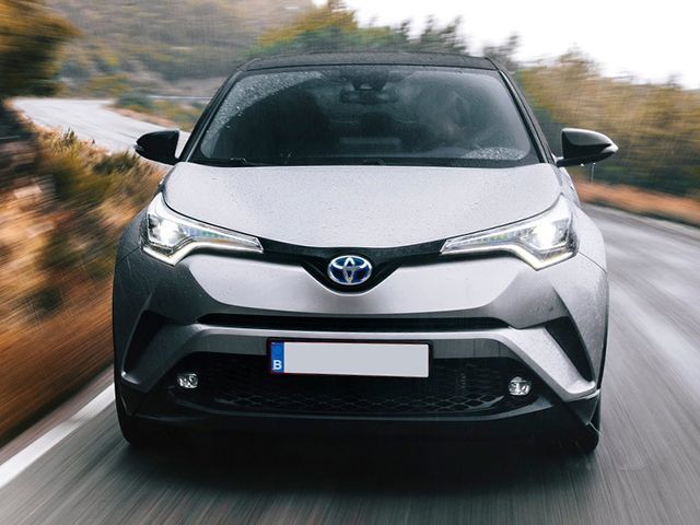 Toyota-C-HR-Full-Front-View