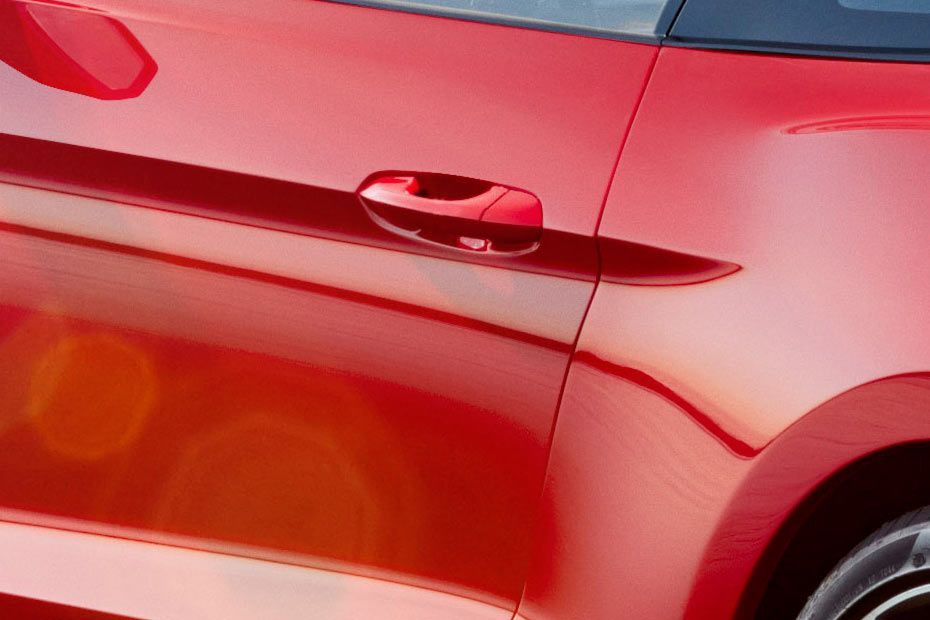 Door handles Image of Mustang