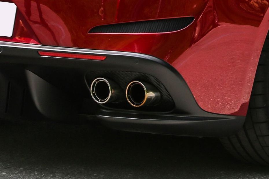 Exhaust tip Image of GTC4Lusso