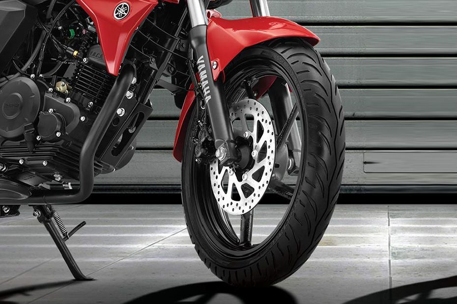 Front Tyre View of FZ FI
