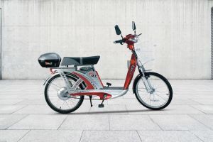 Right Side View of E Bike