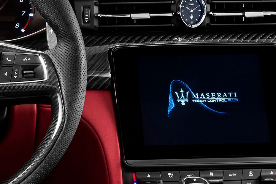 Maserati Quattroporte Images, Quattroporte Interior & Exterior Photos