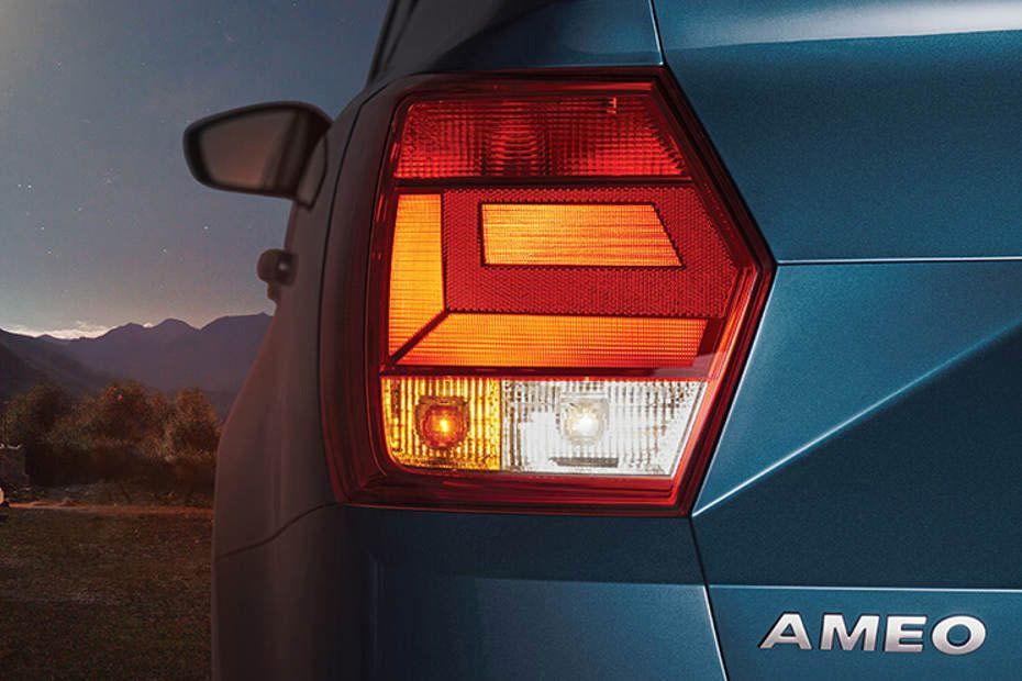 Tail lamp Image of Ameo