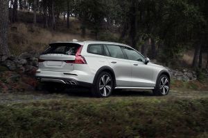 Driver side door Image of V60 Cross Country