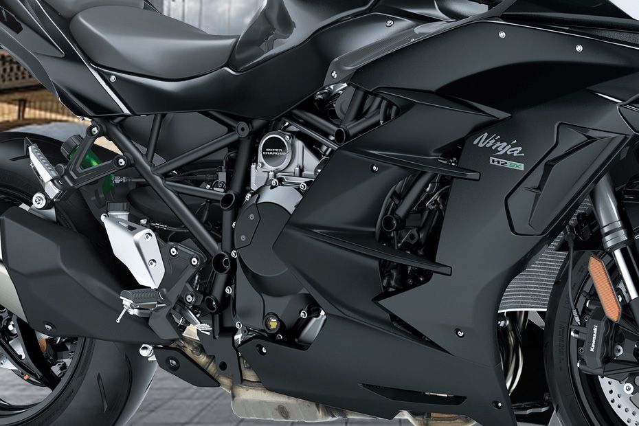Kawasaki Ninja H2 Sx Estimated Price 22 89 Lakh Launch Date 2020 Images Mileage Specs Zigwheels