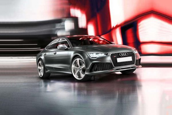 Front 1/4 left Image of RS7