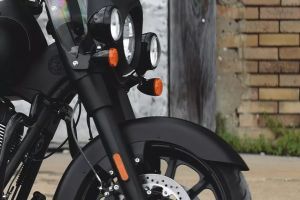 Front Mudguard & Suspension of Springfield Dark Horse