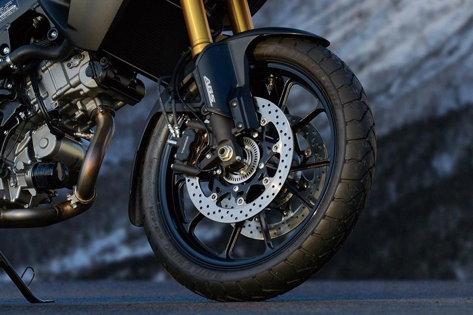 Front Tyre View of V Strom 1000