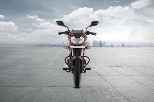 Front View of Discover 125