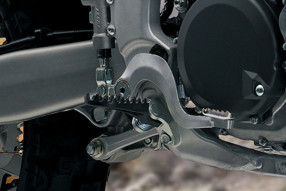 Gear Lever View of RM Z450