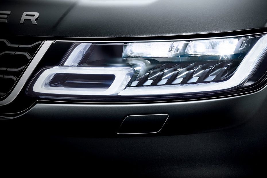 Headlamp Image of Range Rover Sport