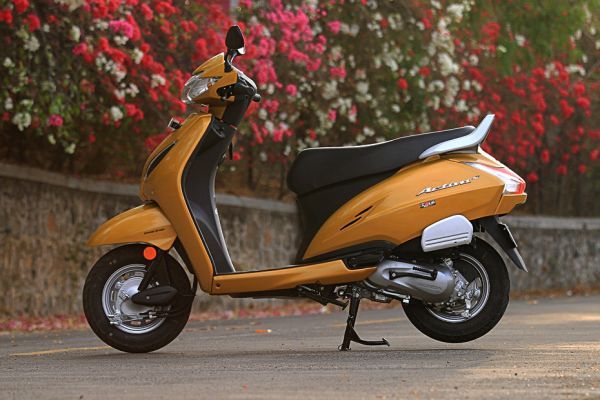 Left Side View of Activa 5G