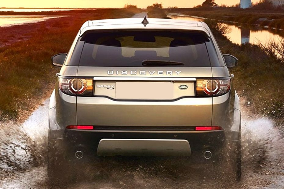 Rear back Image of Discovery Sport