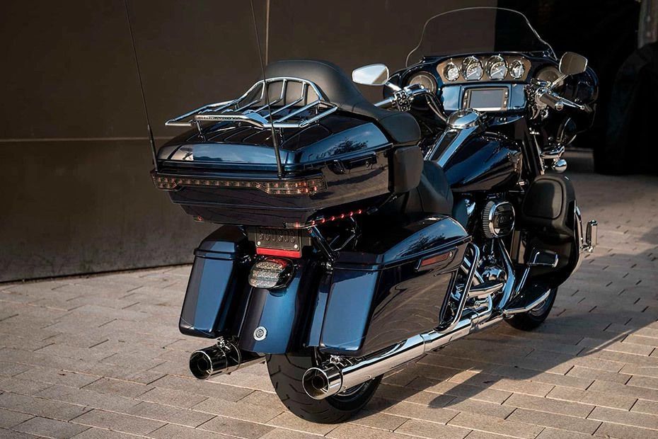 Rear Right View of CVO Limited