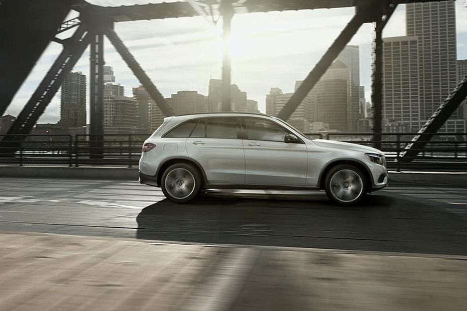Side view Image of GLC