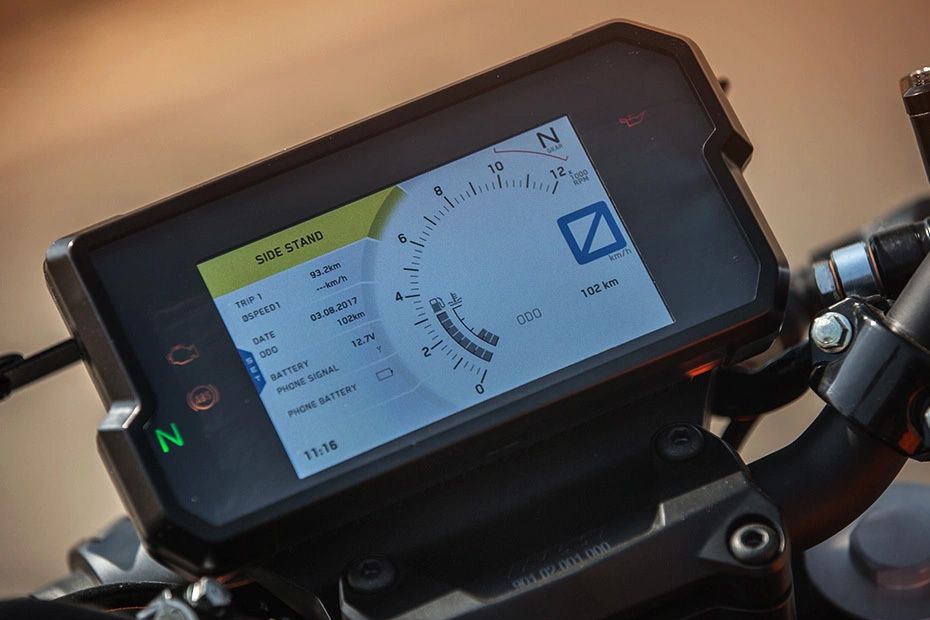 Speedometer of 390 Duke