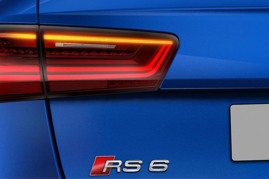 Tail lamp Image of RS6 Avant