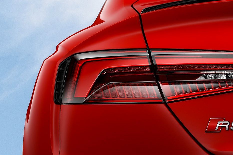 Tail lamp Image of RS5
