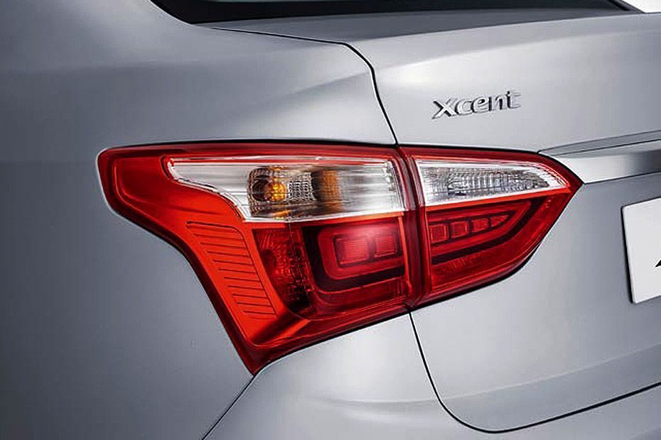 Tail lamp Image of Xcent