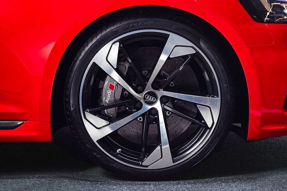 Wheel arch Image of RS5