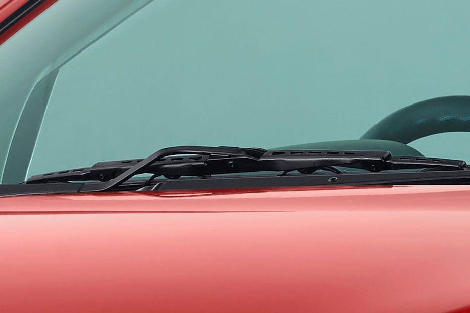 Wiper with full windshield Image of Celerio