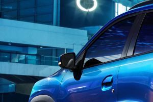 Side mirror rear angle Image of Kwid EV