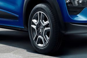 Wheel arch Image of Kwid EV