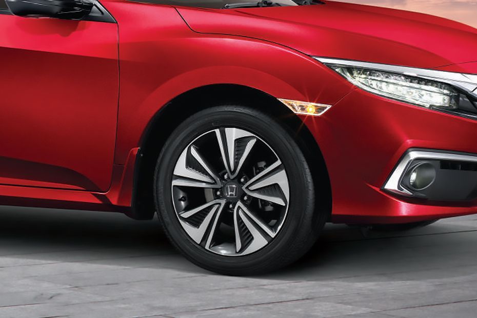 Wheel arch Image of Civic