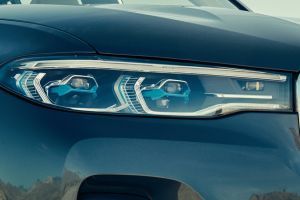 Headlamp Image of X7