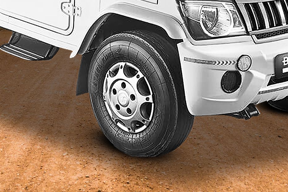 Mahindra Bolero Pik Up Fb 1 7t On Road Price Bolero Pik Up Top Model Fb 1 7t Images Colour Mileage