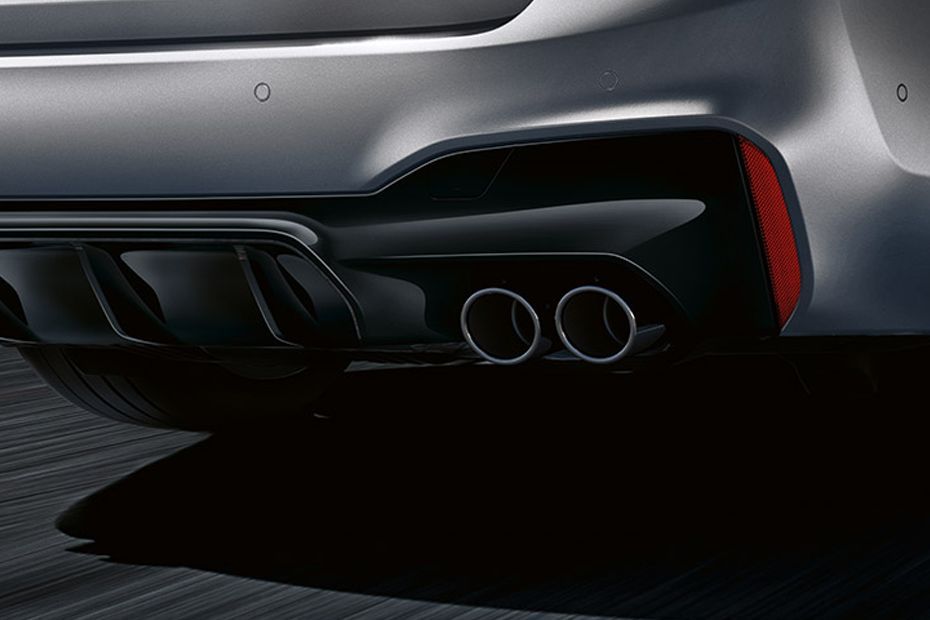 Exhaust tip Image of M Series