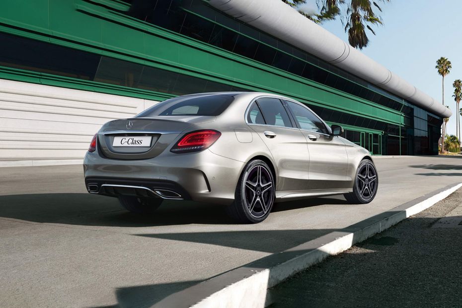 Rear 3/4 Right Image of C-Class