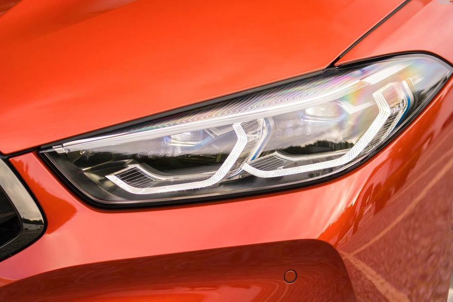 BMW 8 Series Price in India, Images, Reviews & Specs