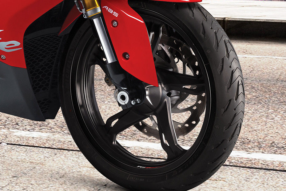 Front Tyre View of Apache RR 31
