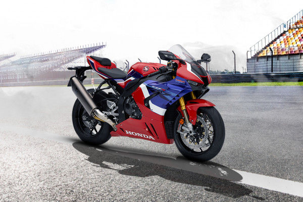 Left Side View of CBR1000RR-R