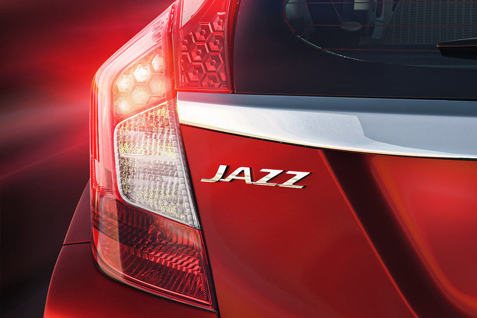 Tail lamp Image of Jazz 2020