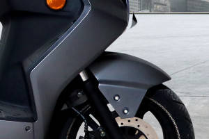 Front Mudguard & Suspension of X1