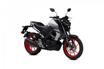 yamaha sports bike price