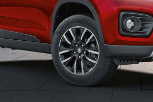 Wheel arch Image of Vitara Brezza 2020