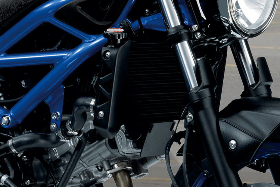 Cooling System of SV650