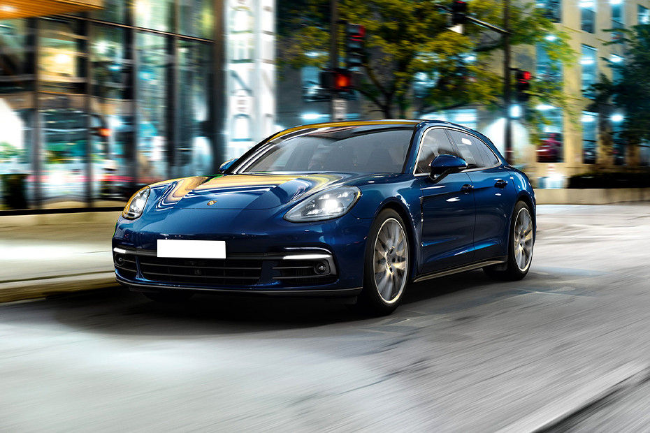 Front 1/4 left Image of Panamera