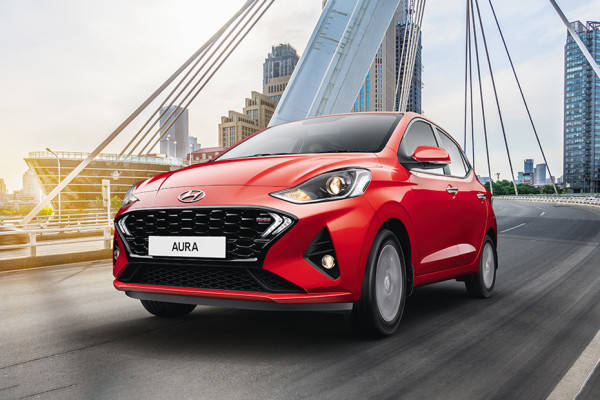 Hyundai Aura Price July Offers Images Mileage Review And Specs