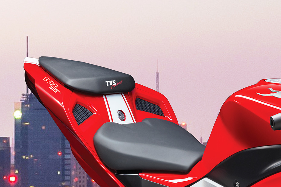 apache 160 4v bs6 seat cover