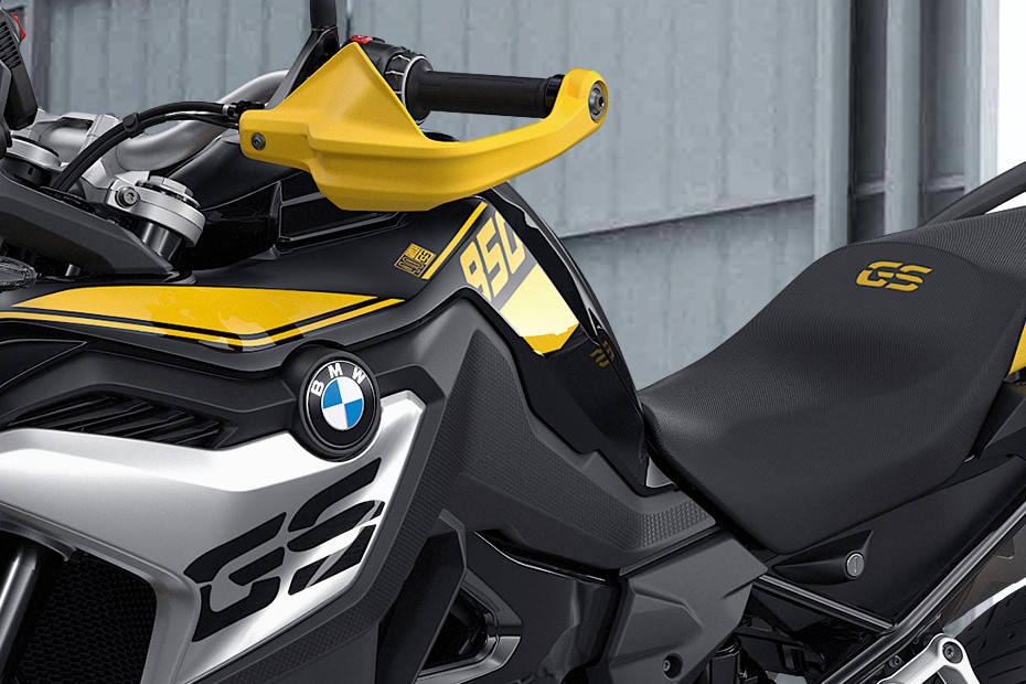 Bmw F 850 Gs Estimated Price 13 25 Lakh Launch Date 21 Images Mileage Specs Zigwheels