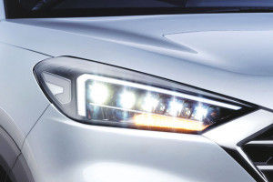 Headlamp Image of Tucson