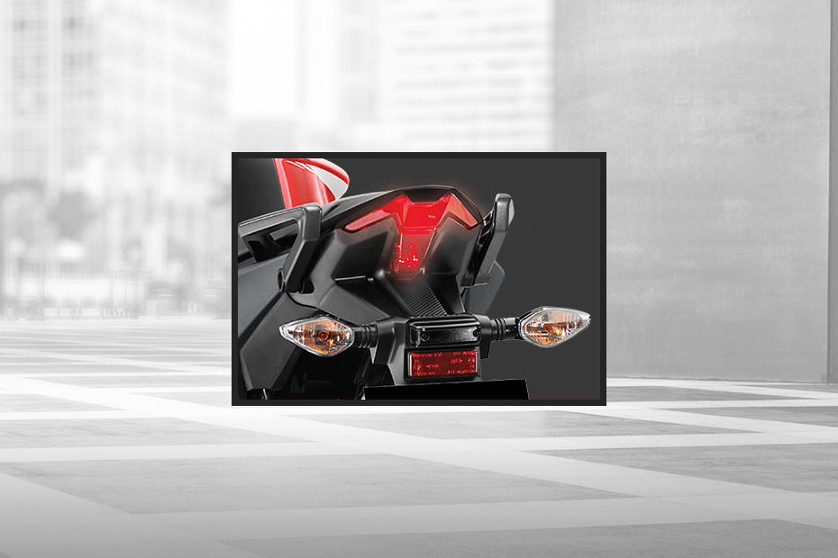 honda x blade tail light